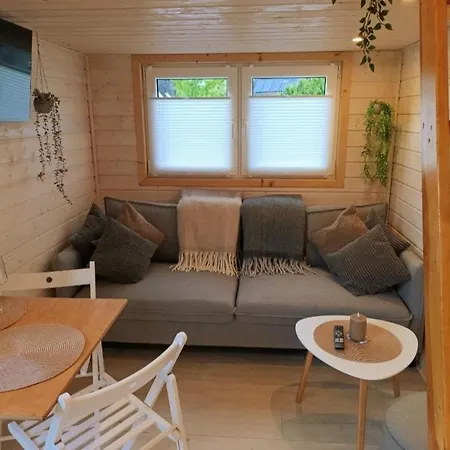 Tiny House Mit Saunafass Im Wendland Luchow