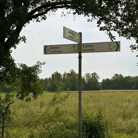 Dom wakacyjny Tiny House Mit Saunafass Im Wendland *