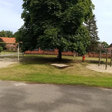 Tiny House Mit Saunafass Im Wendland *